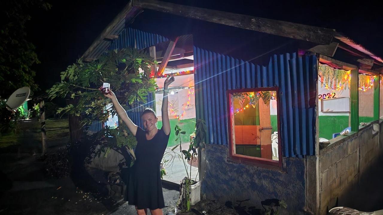 Tanna Volcano View Tree House Lenkuru Extérieur photo