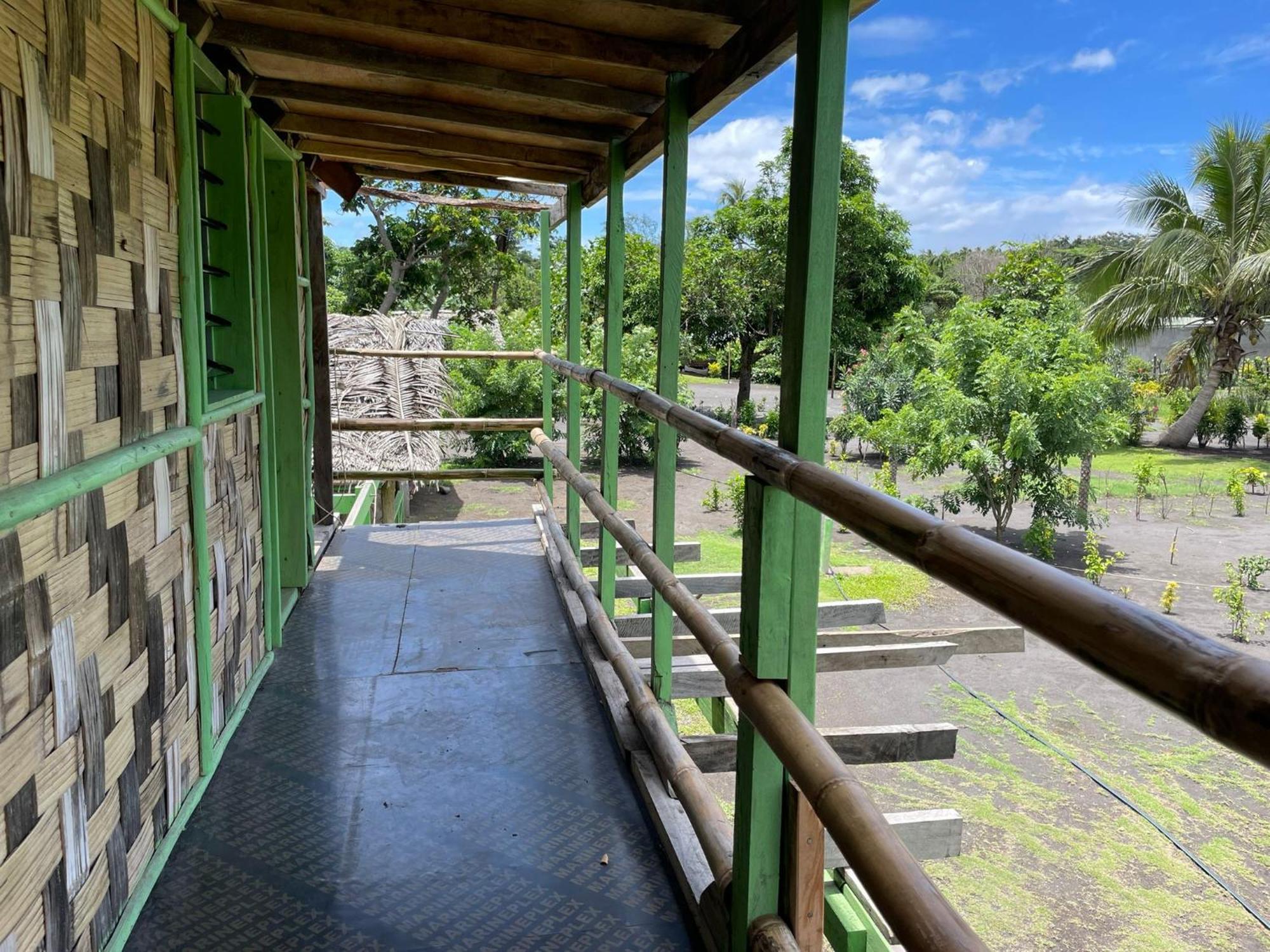 Tanna Volcano View Tree House Lenkuru Extérieur photo