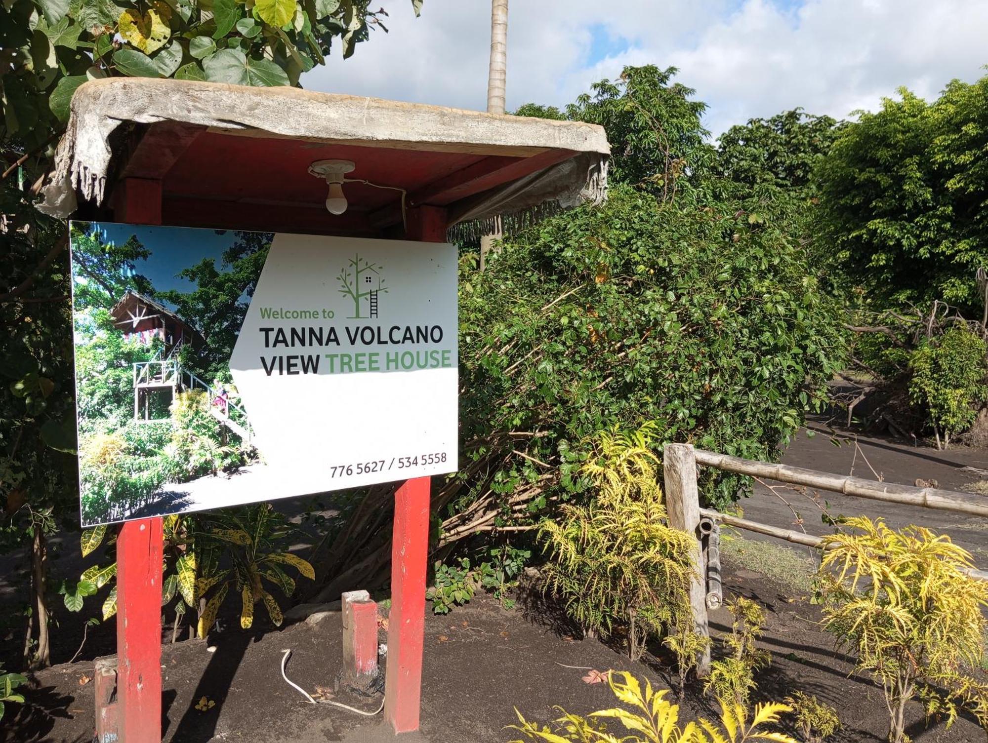 Tanna Volcano View Tree House Lenkuru Extérieur photo