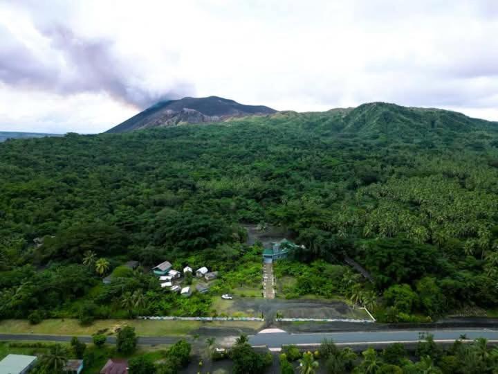 Tanna Volcano View Tree House Lenkuru Extérieur photo